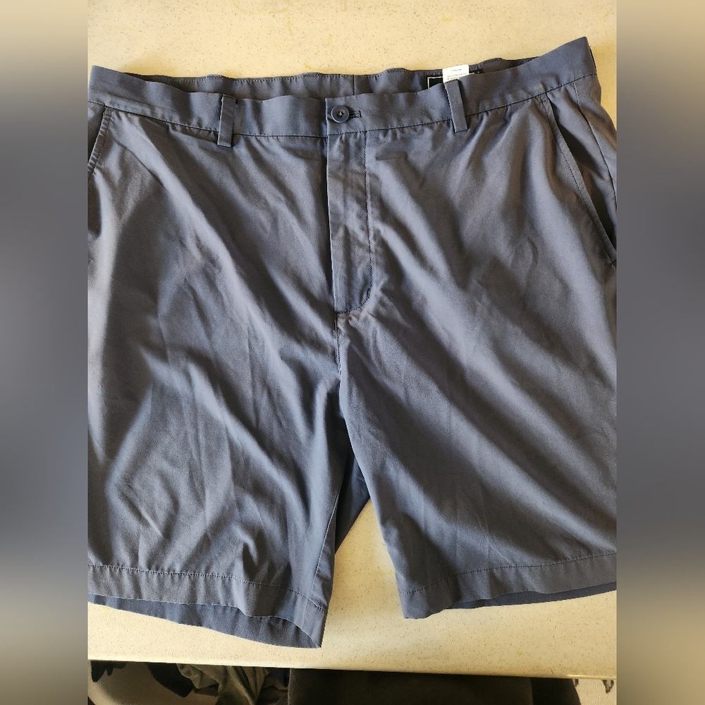 Vineyard Vines Mens Performance Shorts Blue Size 40 Inseam 8" Golf Sports Stretc